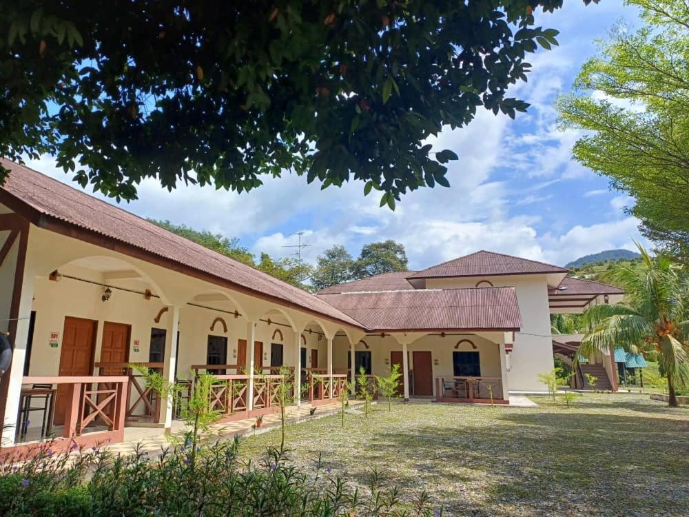 Hotel Lemuni Retreat & Training Centre - Kerling, Selangor Exterior foto