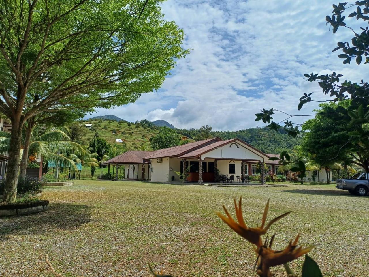 Hotel Lemuni Retreat & Training Centre - Kerling, Selangor Exterior foto